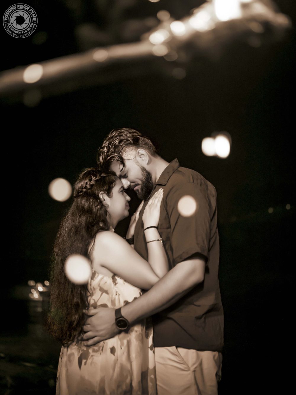 Lokesh & Jyoti timeless black and white pre wedding portraits in Delhi | Wedding Fever Films | Best pre wedding photographers in Delhi